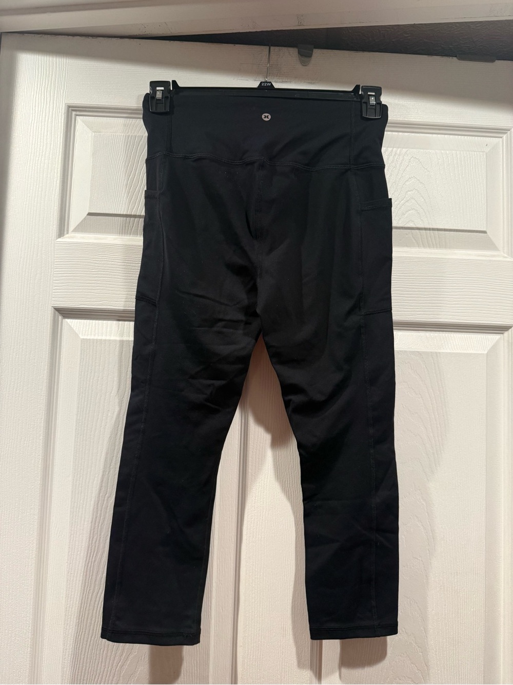 RBX Black High-Waist Pocket Leggings. Size medium - Picture 2 of 3
